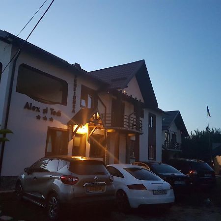 Pensiunea Alex Si Tedi Horezu Εξωτερικό φωτογραφία